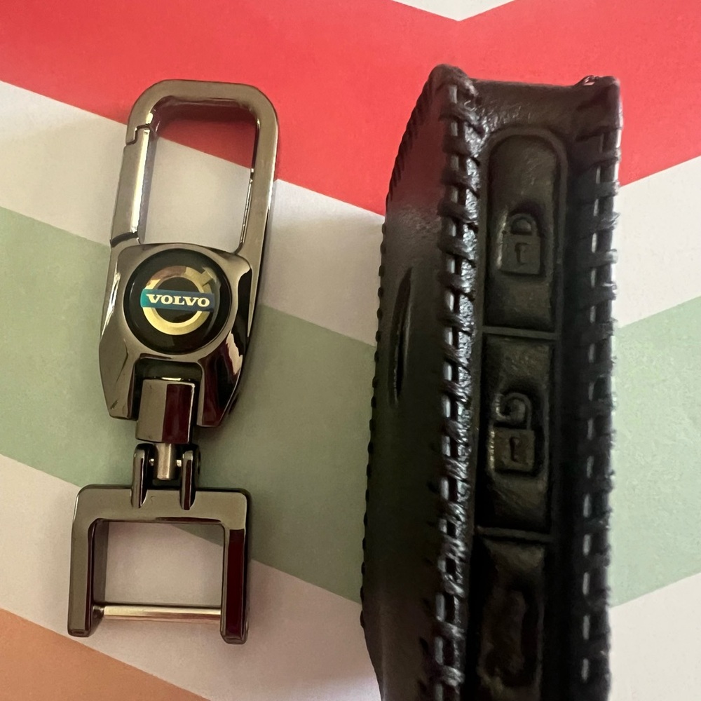 Volvo Key Fob Leather Cover with Logo Keychain